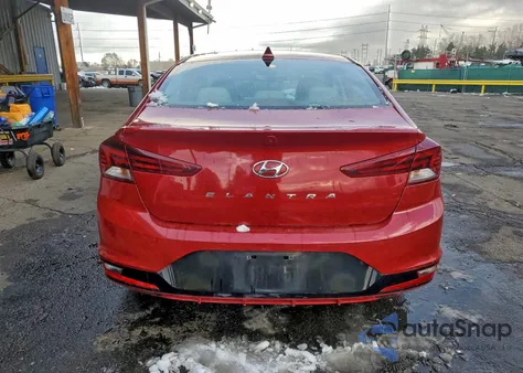 2019 Hyundai Elantra Sel z USA, uszkodzony, nr VIN KMHD84LF9KU745919